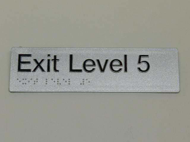 Braille Signs - Exit Level 5 Image